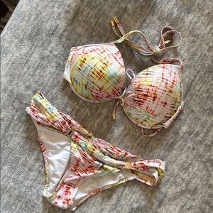 Victoria’s Secret Bikini Set